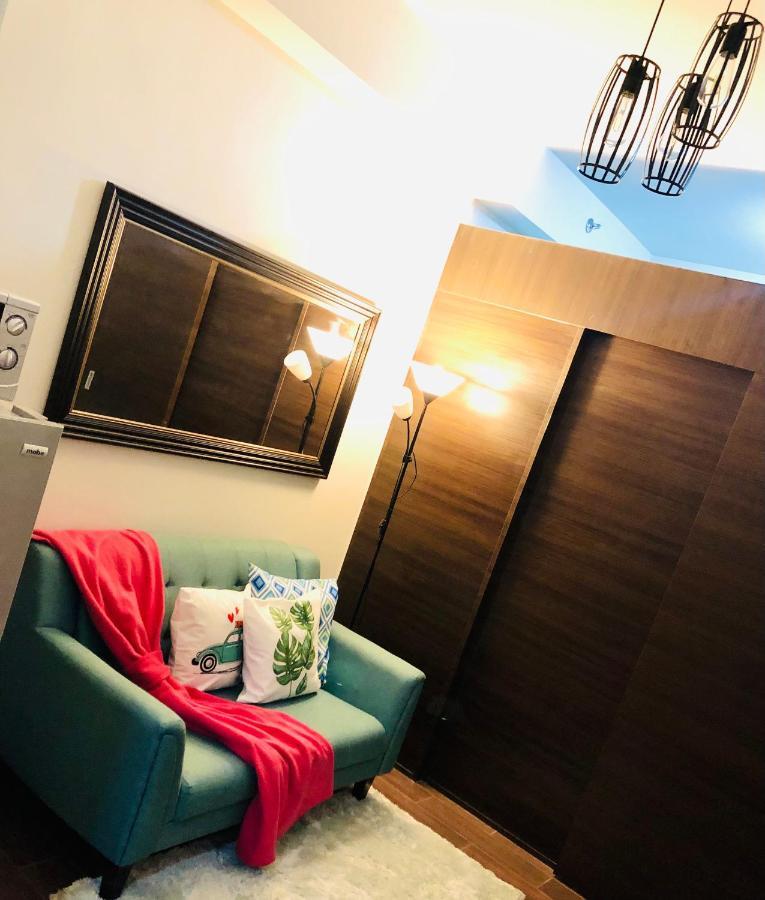 Air Residence 1Br With Balcony Free Netflix And Disney Plus Манила Экстерьер фото